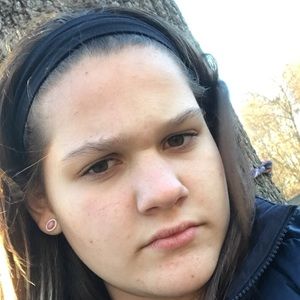 Meet your Posher, Hailey